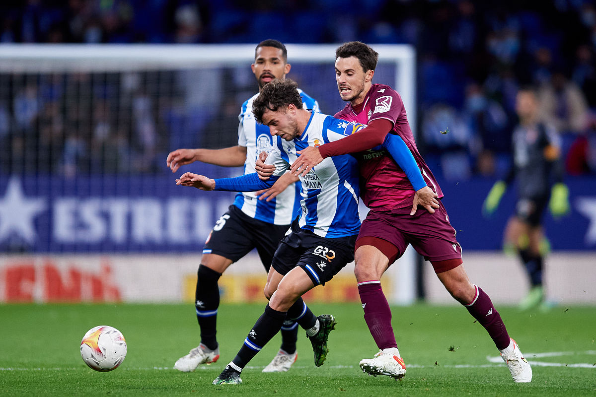 里程碑夜费耶诺德绝杀压哨；意大利杯冲刺阶段刷纪录；质疑声仍在；训练强度明显提升的简单介绍-爱游戏